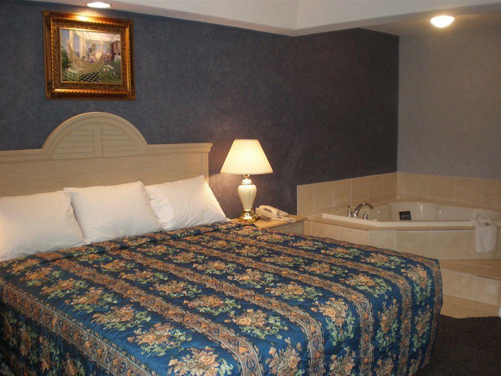 Village Inn & Suites - Smithville ภายนอก รูปภาพ