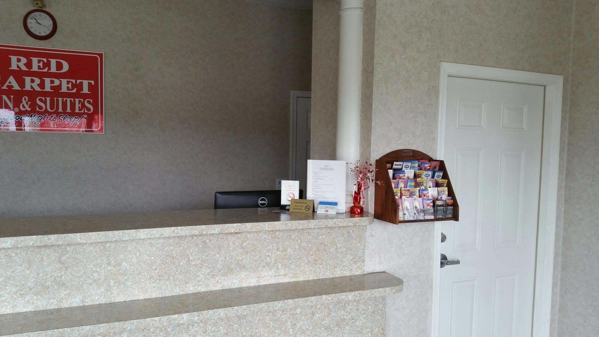 Village Inn & Suites - Smithville ภายนอก รูปภาพ