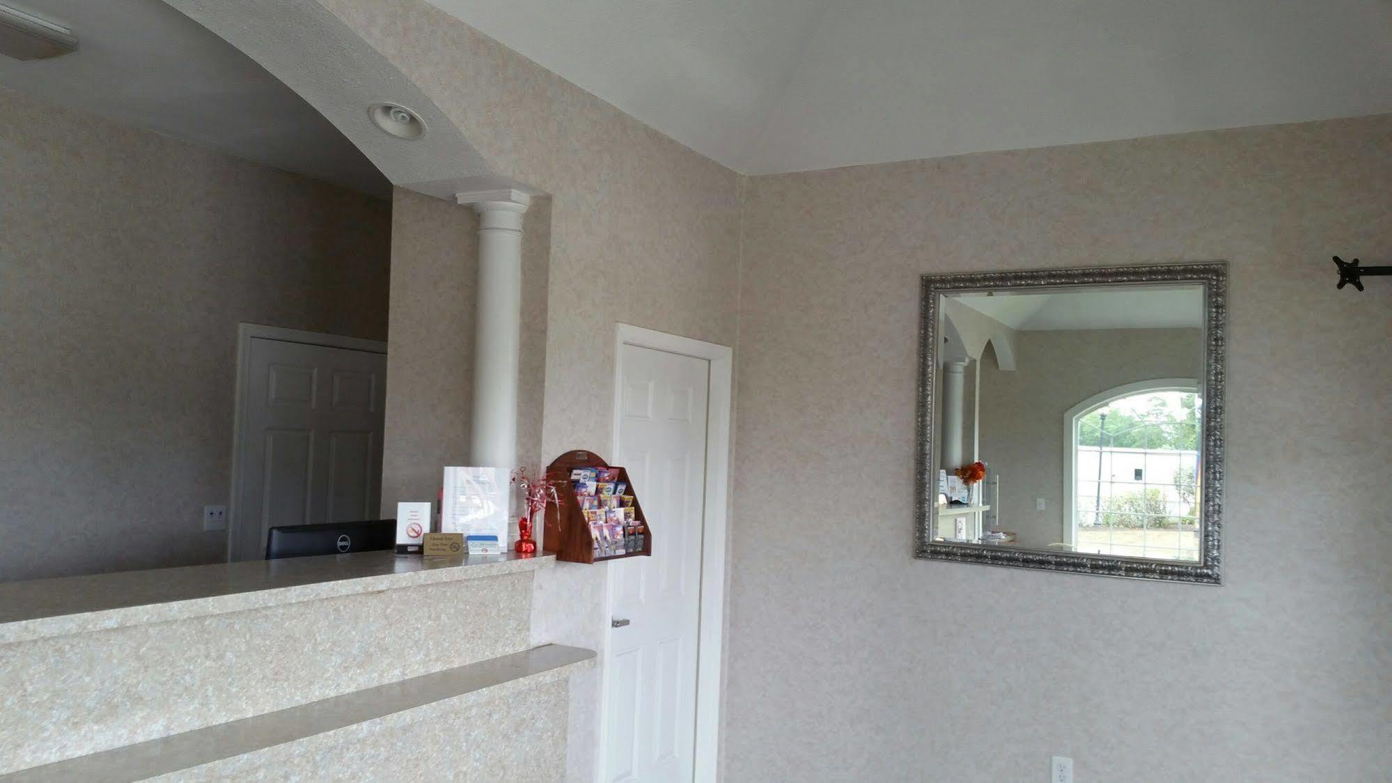 Village Inn & Suites - Smithville ภายนอก รูปภาพ